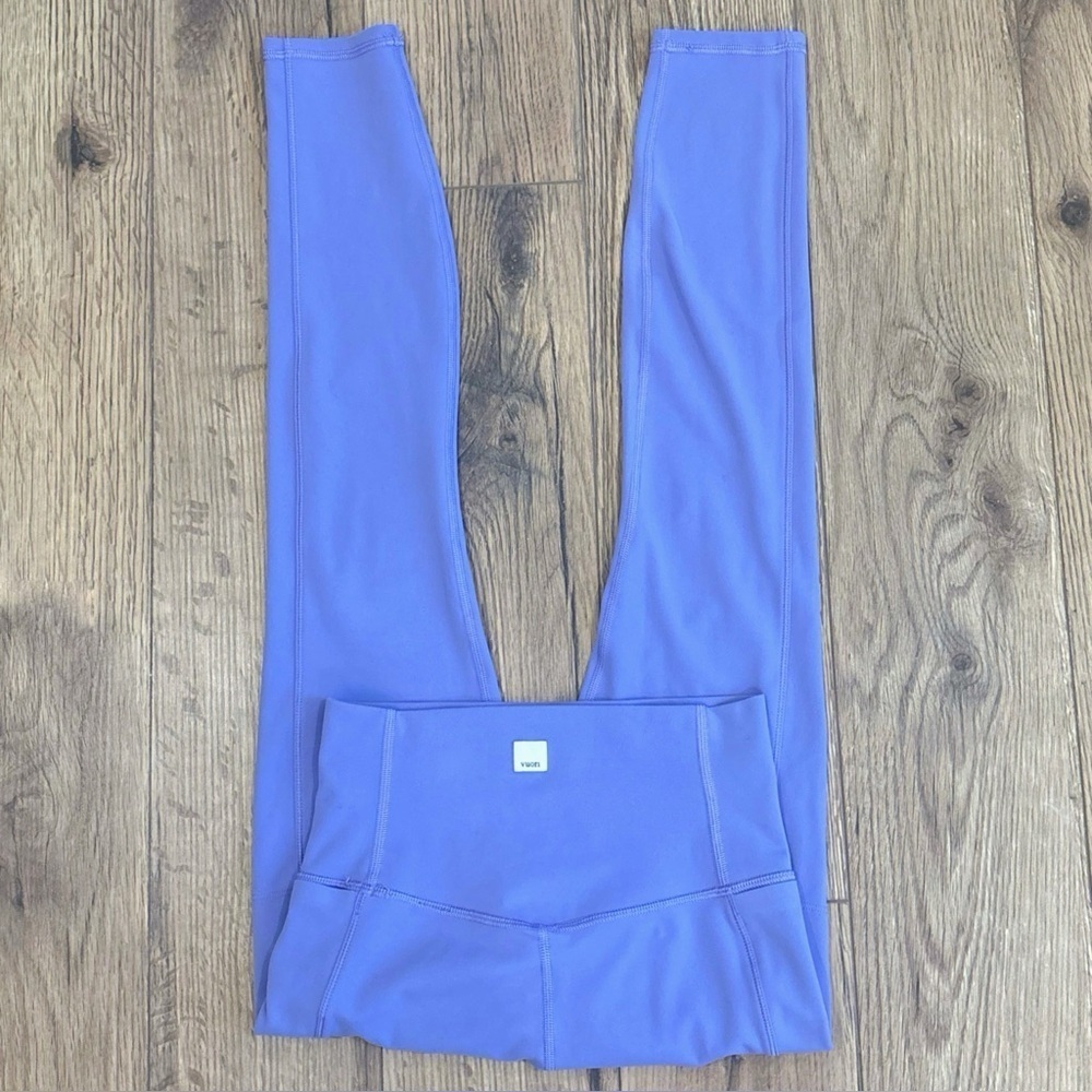 Vuori Women's Studio Pocket Leggings 25" Size XS In Ultra Violet